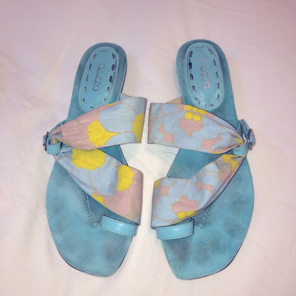 Pazzo bonbon Women's Blue Floral Sandals size 8M
